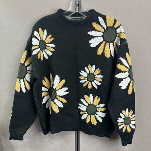 Black Daisy Flower Knit Sweater | Oversized Retro Pullover (M)